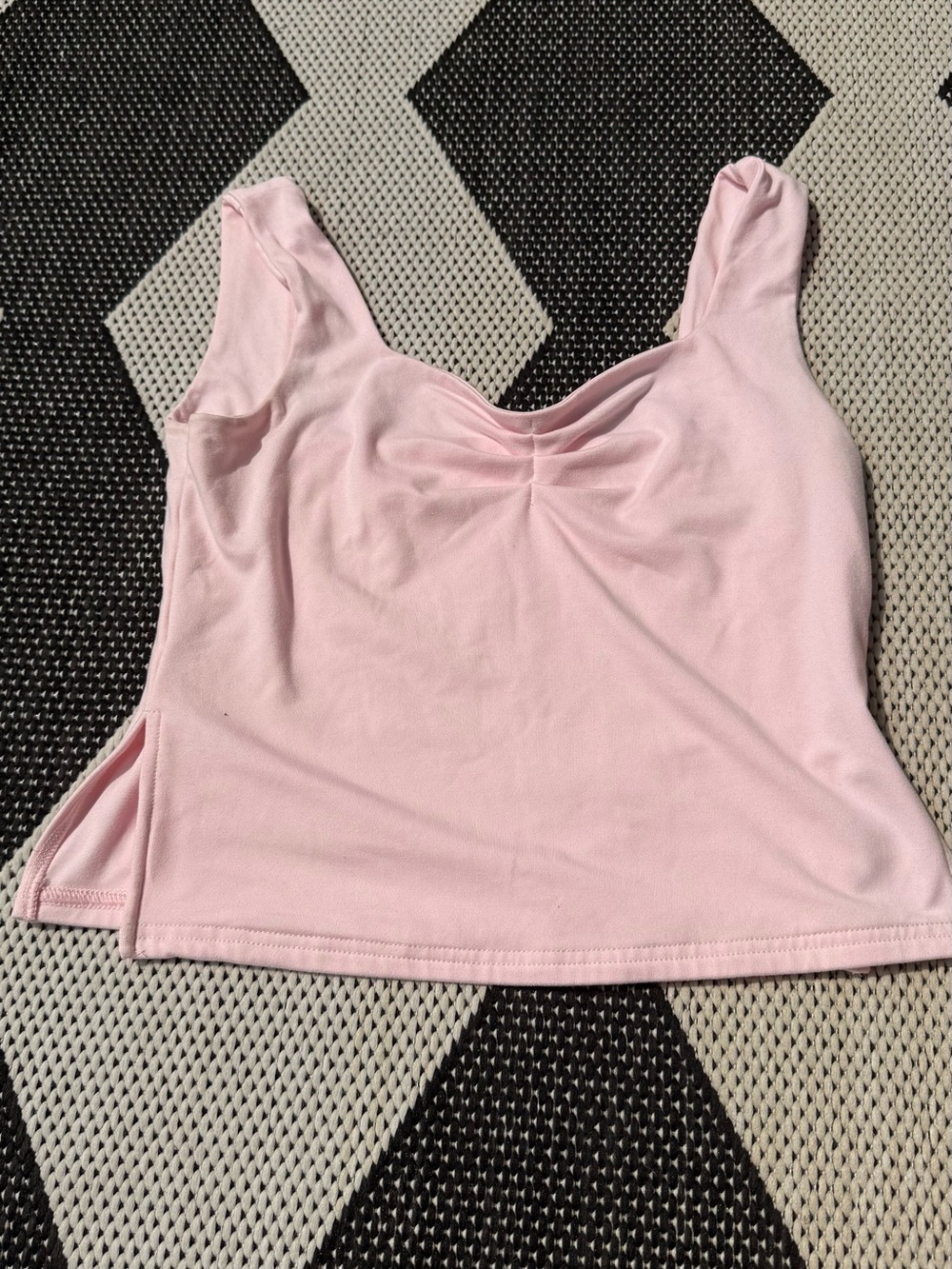 Women’s Pink Scoop Neck Tank Top